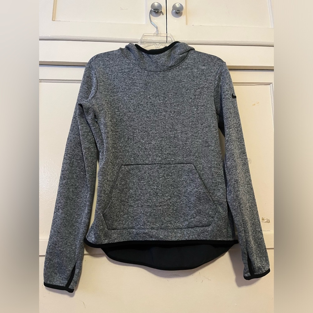 Nike therma fit hoodie